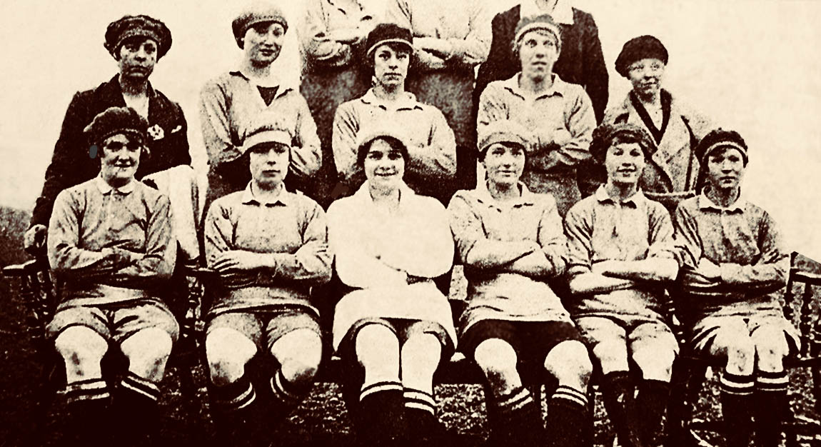 St Helens Ladies football team